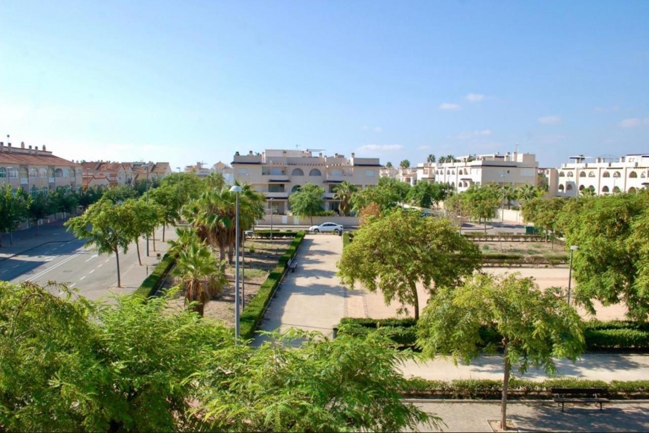 Luxury Apt With Seaview Roof Near The Beach Torre de la Horadada Exterior photo